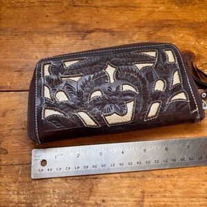 Leaders in Leather tooled wallet